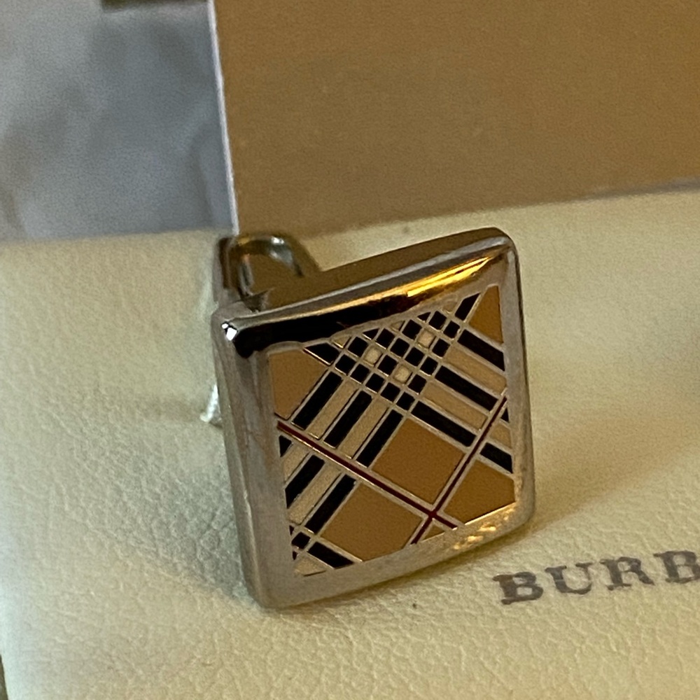 Burberry Mens Cuff Links - Picture 6 of 8